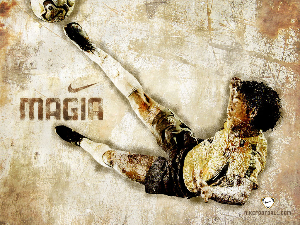 wall_1024_ronaldinho.jpg