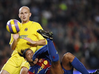 A061127_OT_RONALDINHO_NUZKY_V.jpg